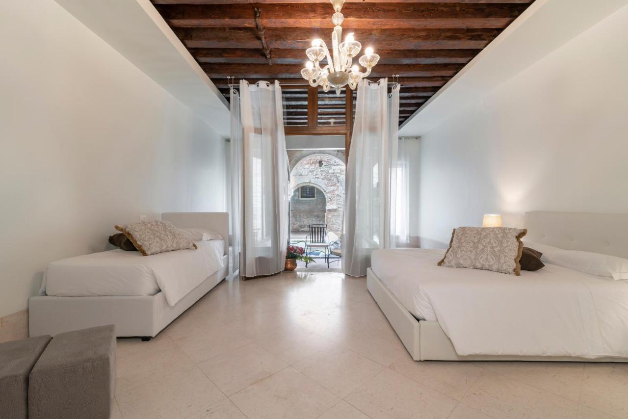 Riva Palace By Wonderful Italy Apartament *